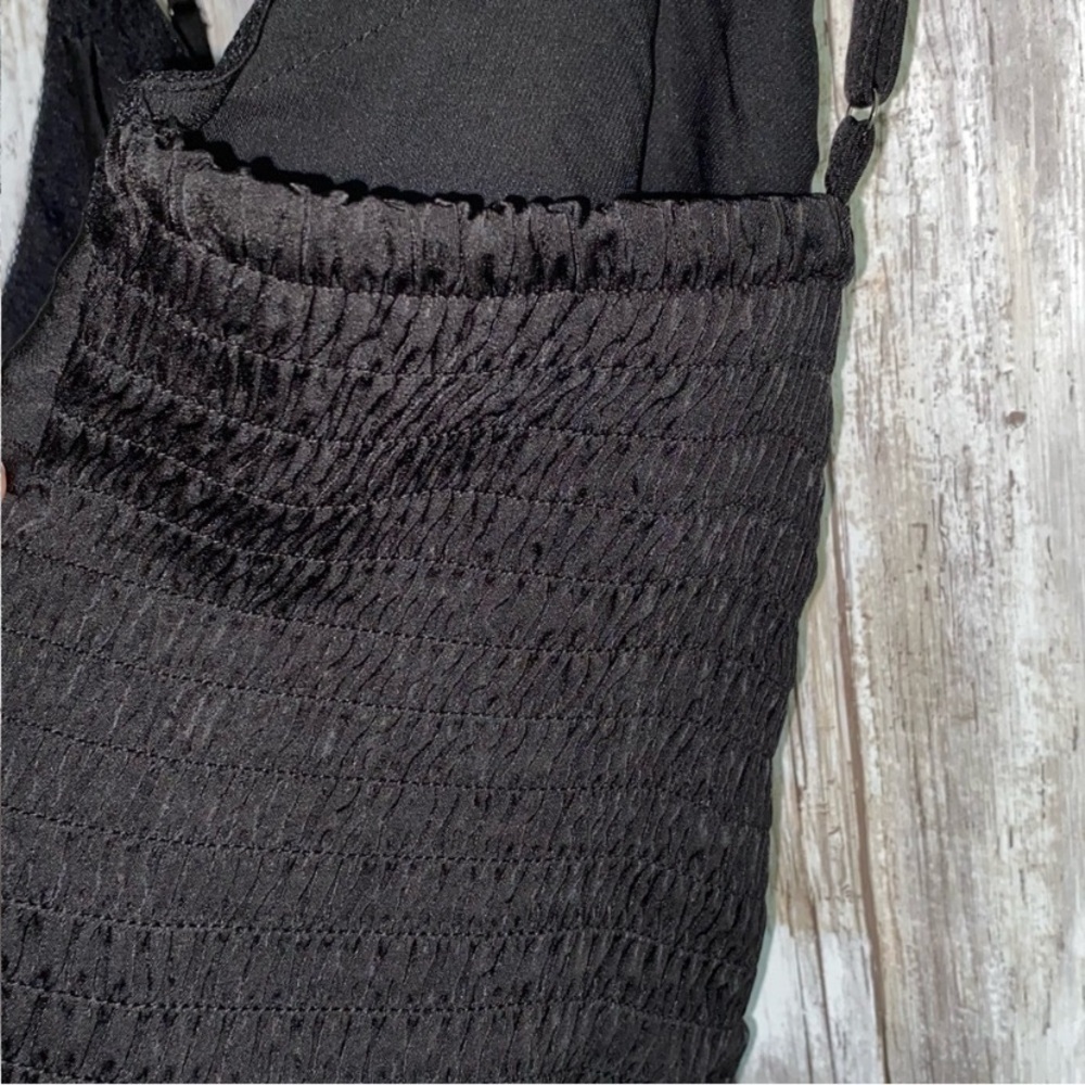 NWT Wild Fable Pointed Front Cami Crop - Picture 3 of 5